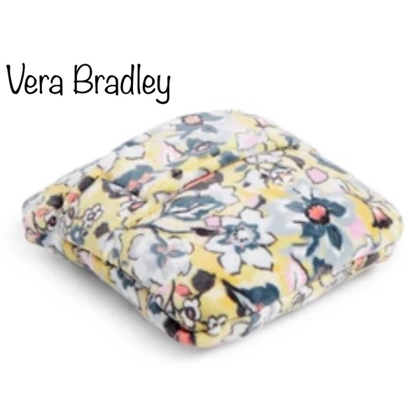 Vera Bradley Other - ⬇️Vera Bradley Plush Fleece Travel Blanket Sunny